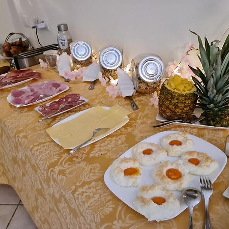 Maison Brinati Bed And Breakfast Monsummano Terme ภายนอก รูปภาพ
