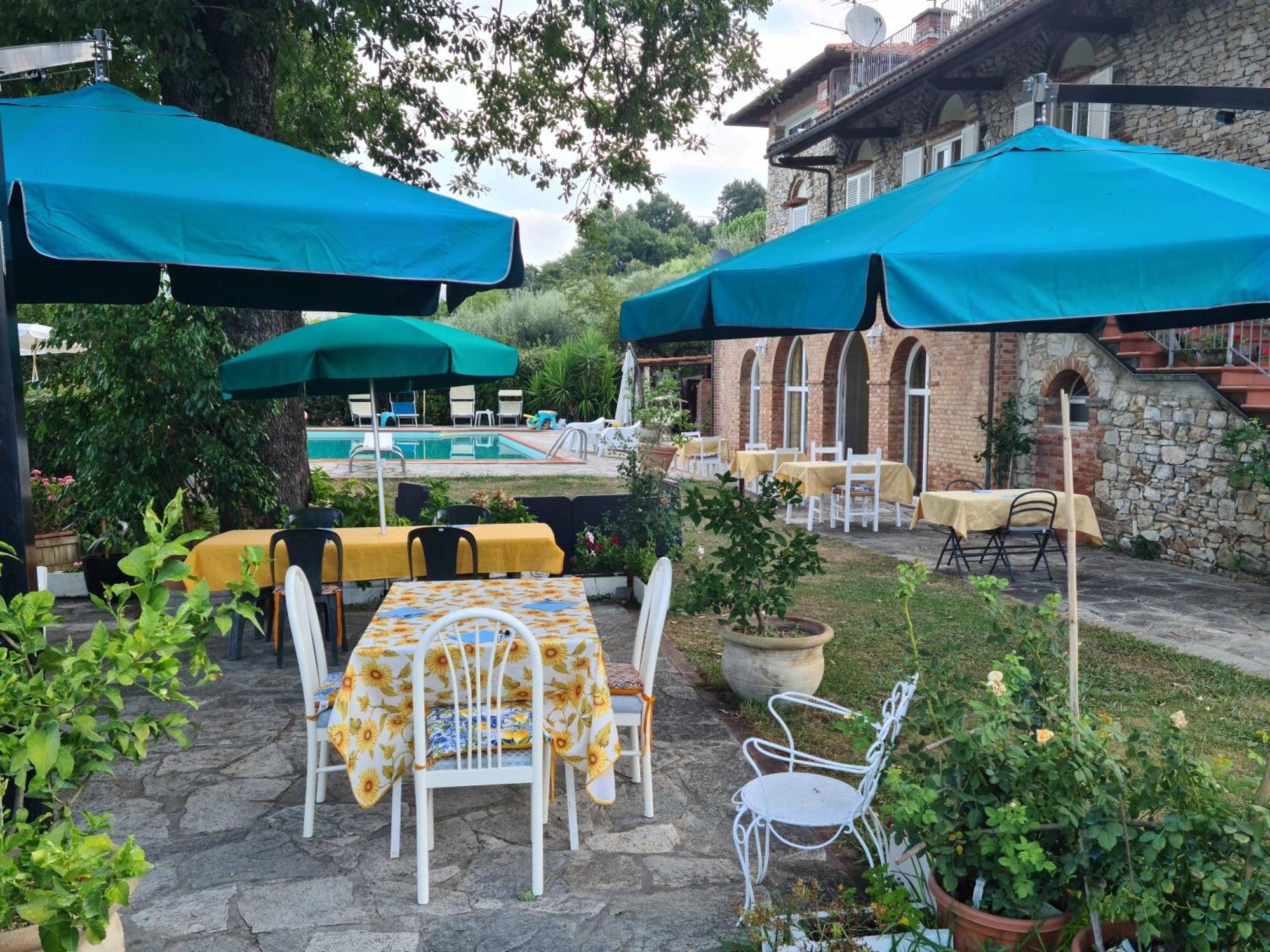 Maison Brinati Bed And Breakfast Monsummano Terme ภายนอก รูปภาพ